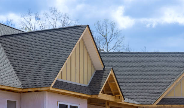 Best Emergency Roof Repair Services  in Utica, OH